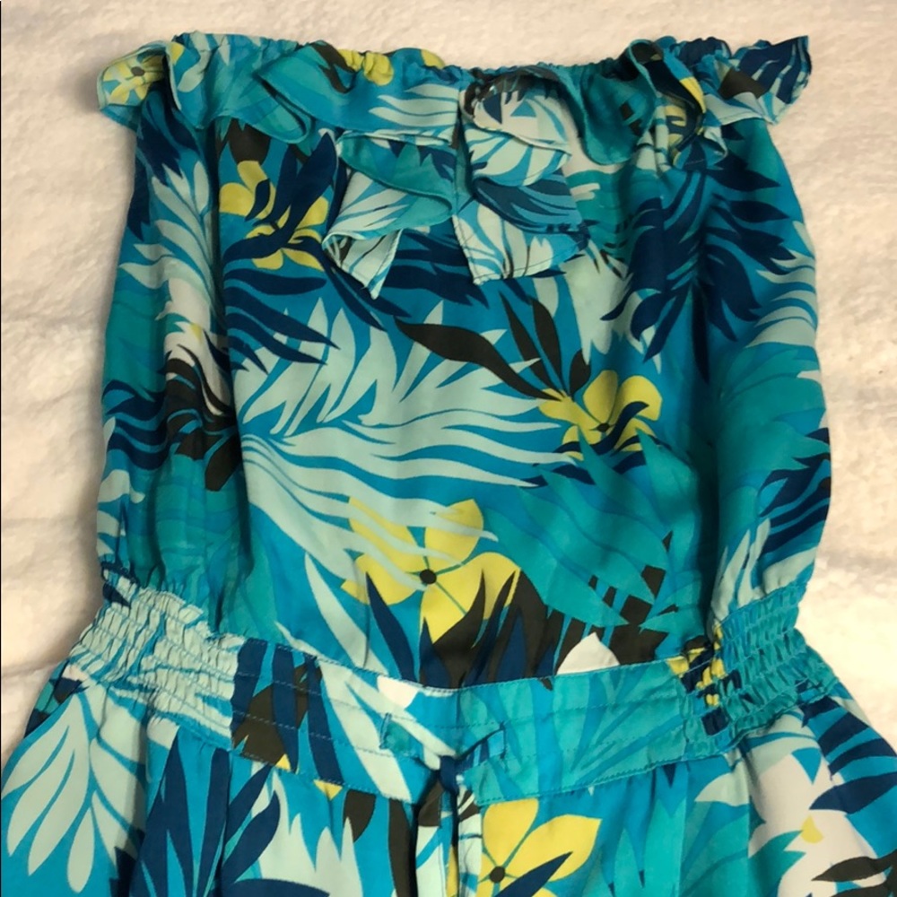 Summer romper!! - Picture 2 of 5